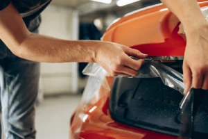 car-wrapping-with-foil-car-service